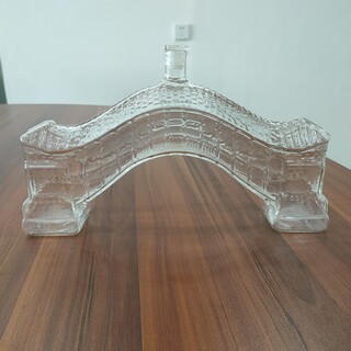 河间华企高硼硅玻璃酒瓶拱桥造型创意酒瓶透明无铅工艺酒瓶1000ml图片4