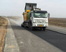 西藏日喀则公路预防性养护纤维同步碎石封层