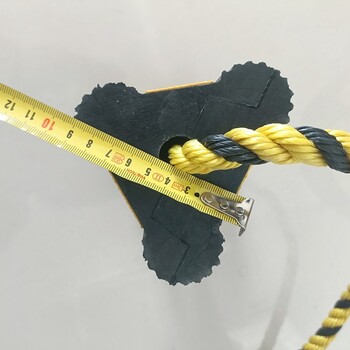 橡膠止輪器汽車輪擋車輪止退器橡膠材質(zhì)攜帶方便
