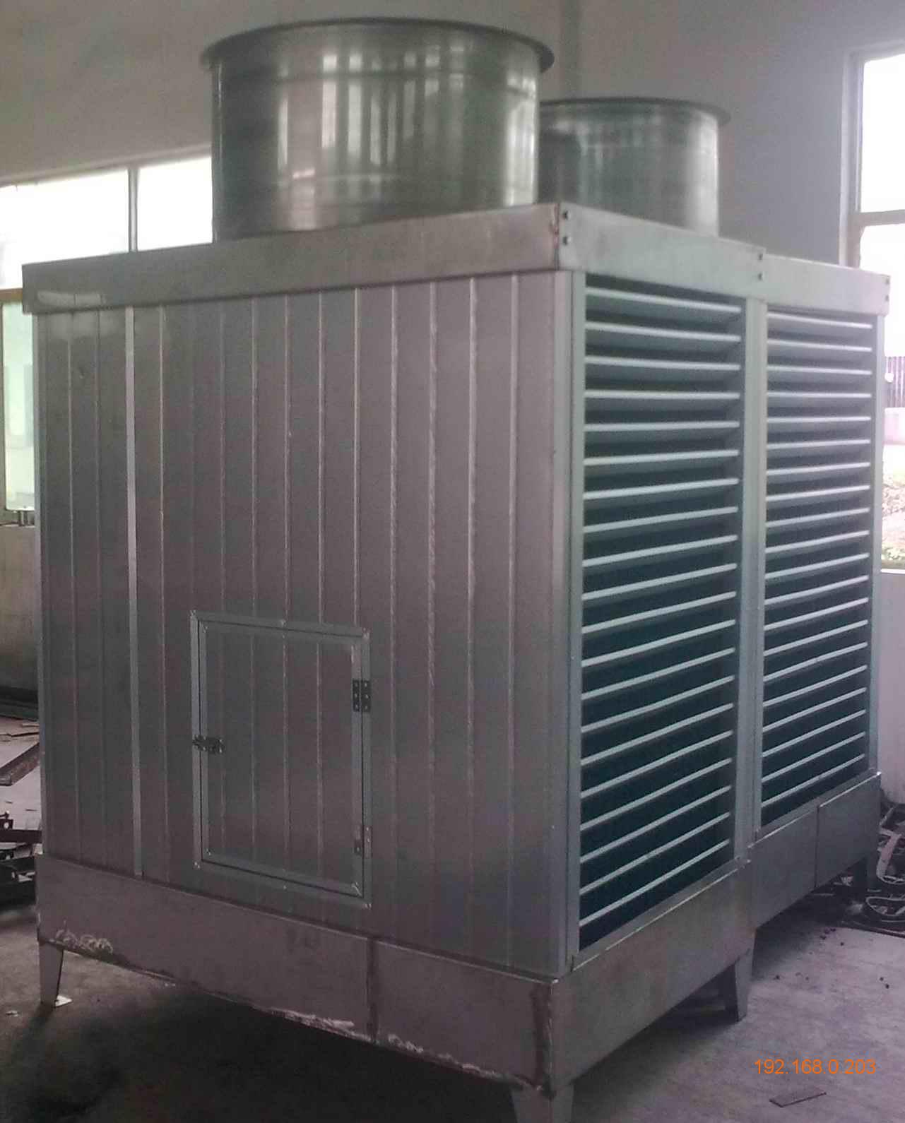 甘肃陇南市不锈钢冷却塔供应100T逆流闭式冷却塔不锈钢冷却塔