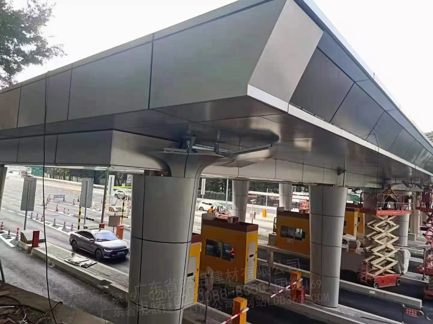 廣西室內(nèi)金屬天花吊頂示意圖金屬天花吊頂廣西示意圖
