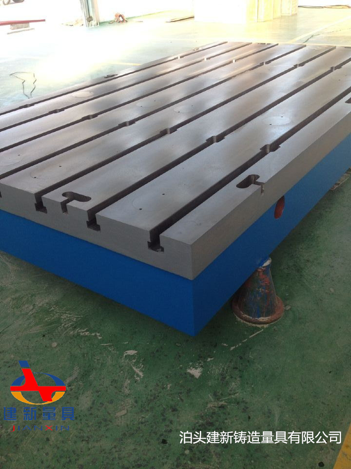 铸铁平台开槽平板重型铸铁平板不易变形