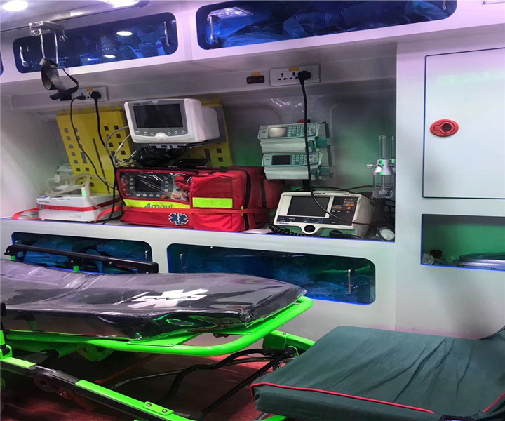 花莲县长途护送病人的救护车——全国救护车出租中心