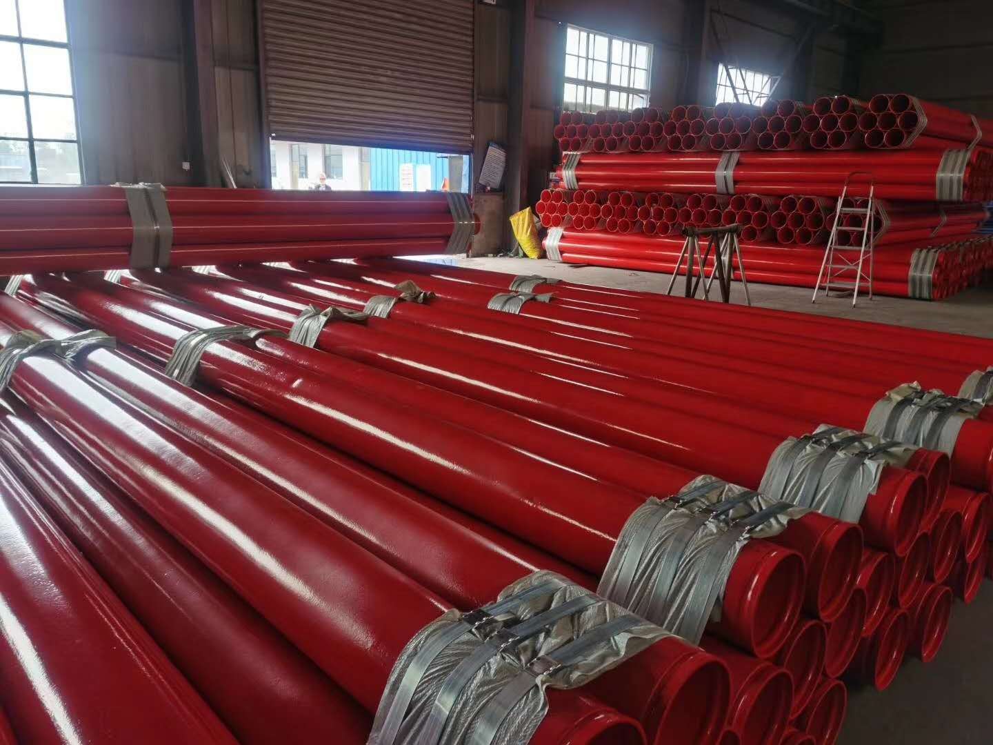 咸宁市饮用水环氧树脂防腐钢管供应生活给水内外涂塑钢管生产厂家