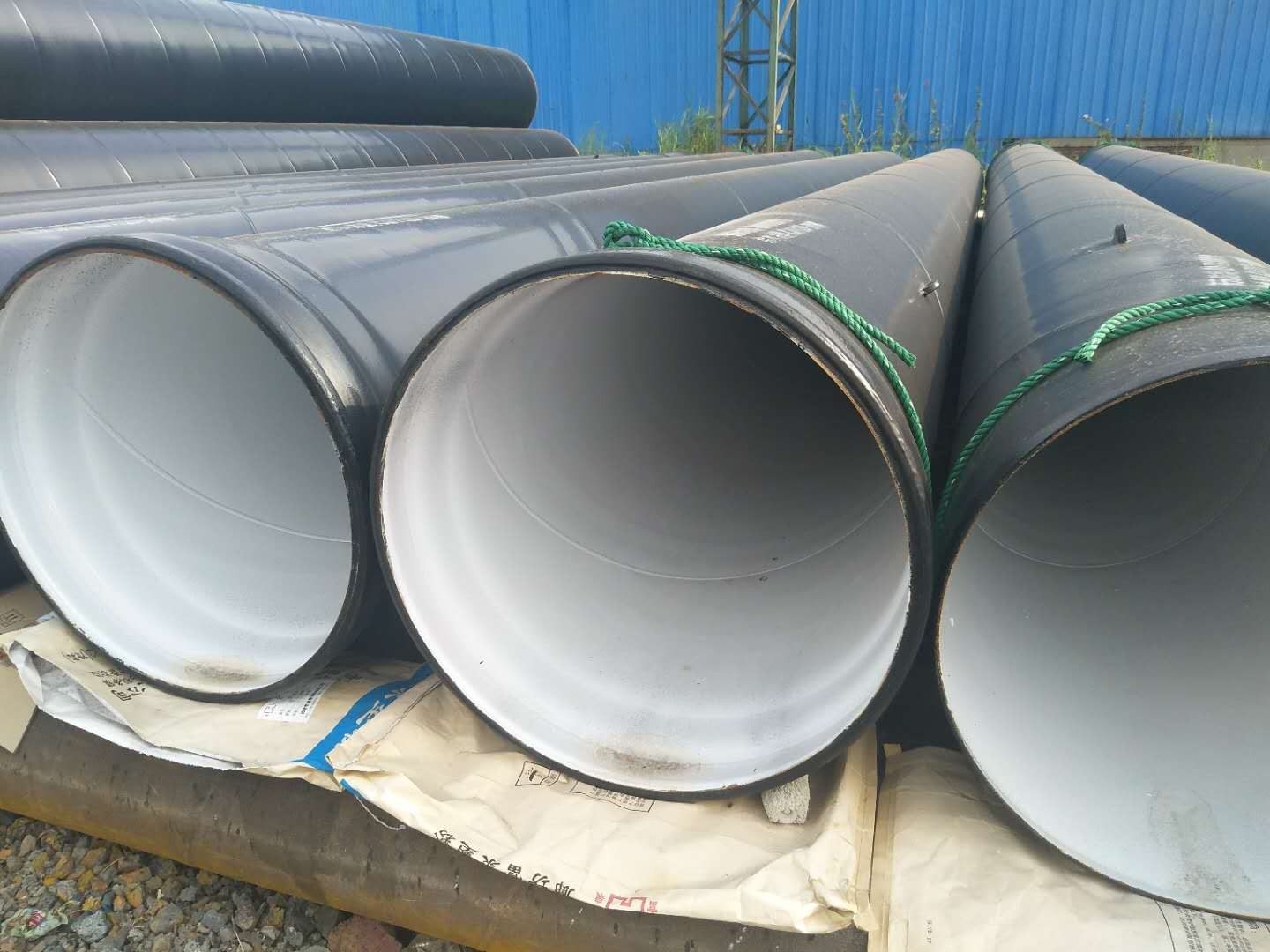 黄石市大口径环氧煤沥青防腐钢管大口径给排水涂塑复合钢管生产厂家