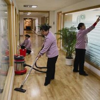 广州保洁公司，办公室清洁工，保洁服务