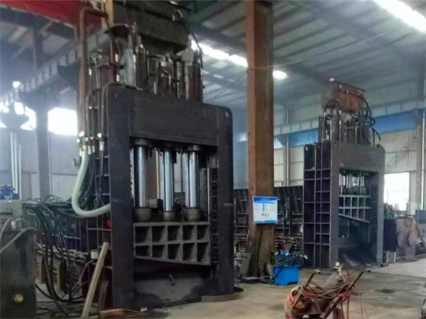 黔东南800吨龙门剪-液压金属剪切机用途广泛