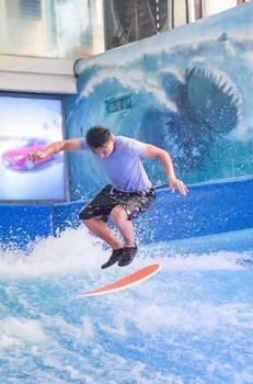 水上游乐设备滑板水上冲浪出租出售可定制室内外水上冲浪设备