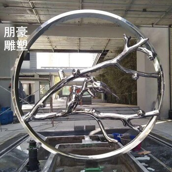 烤漆梅花樹雕塑廠家園林裝飾梅花樹雕塑