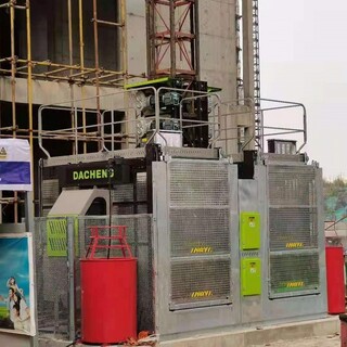 新型建筑施工电梯SC200变频施工升降机图片5