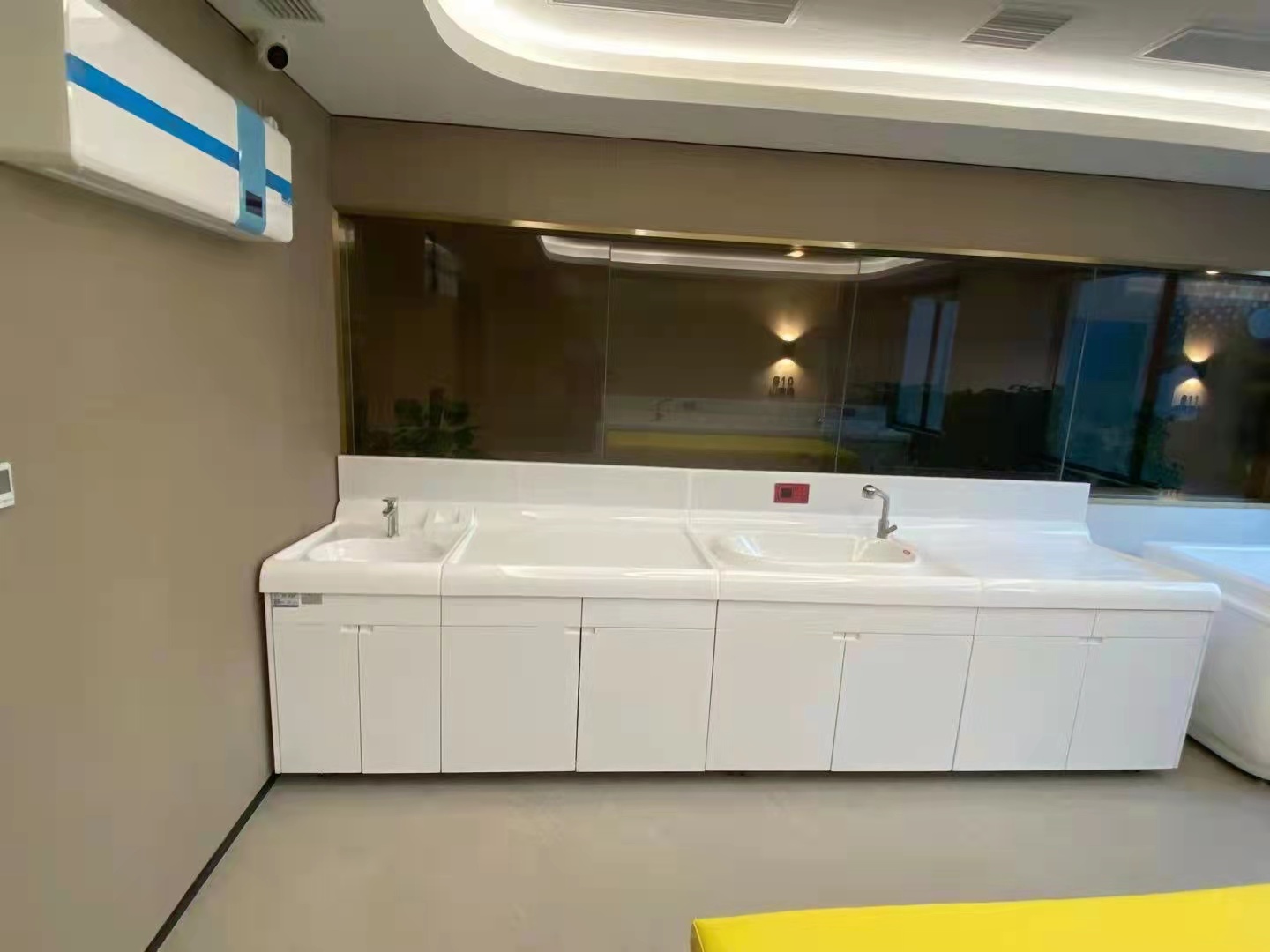 嬰幼兒游泳池洗澡盆母嬰店洗澡池亞克力游泳缸設備