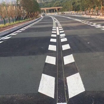 南京道路划线-目赏道路标线划线的计算方式
