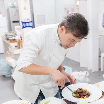 广西桂林海外务工外派加拿大中餐厅厨师面点师