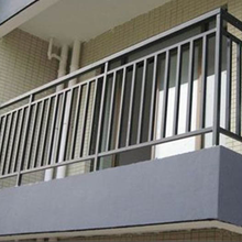 阳台护栏楼梯扶手百叶窗定制