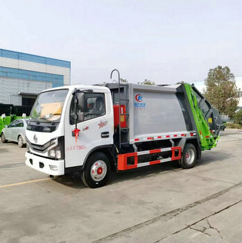 側(cè)裝壓縮式垃圾車報價壓縮垃圾車廠家