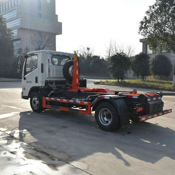 在哪里買勾臂垃圾車大運勾臂建筑垃圾車