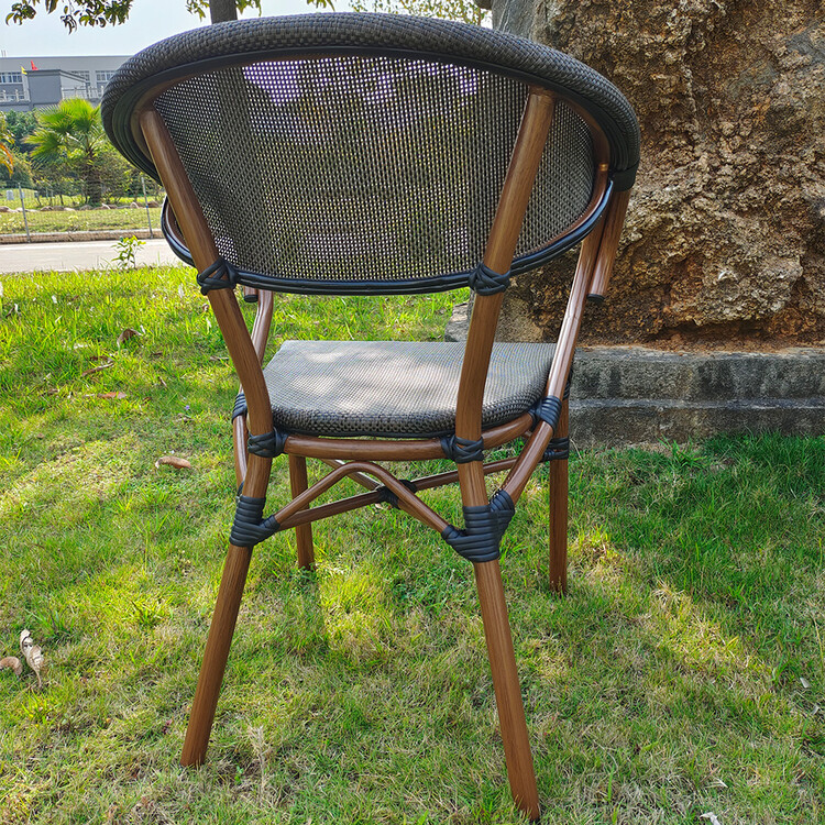 編藤椅子