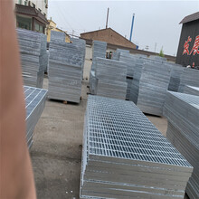 广东热镀锌钢格栅板Q235钢格板排水沟盖板楼梯踏步板复合钢格栅板重型平台钢格板