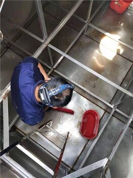 深圳龙岗二次供水清洗公司，正规生活水池清洗，不锈钢水箱清洁