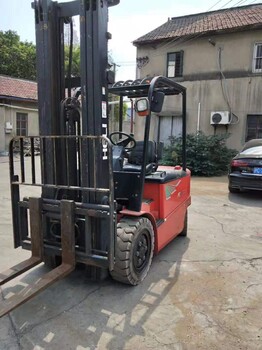 上海浦東區(qū)濟(jì)陽路叉車出租三林路吊車出租設(shè)備搬運(yùn)吊裝搬廠