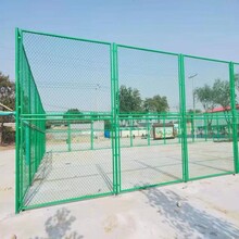 体育场护栏运动场围栏浸塑菱形勾花操场围栏隔离网勾花护栏网