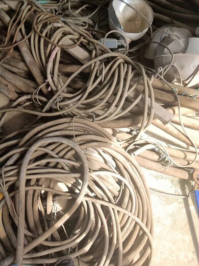 巢湖电缆回收巢湖架空铝线回收(好消息)电缆回收厂家