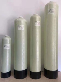 北京容鑫泰玻璃鋼罐凈水活性炭FPR過濾器軟水罐現(xiàn)貨批發(fā)