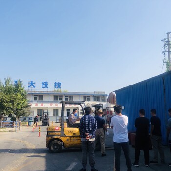 威海学叉车培训学校报名需要什么条件多少钱学多久到骏大技校