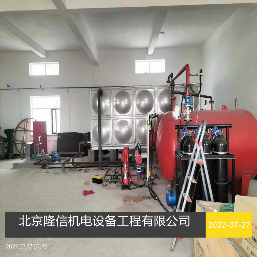 18立方消防气体顶压给水设备安装调试-北京隆信机电