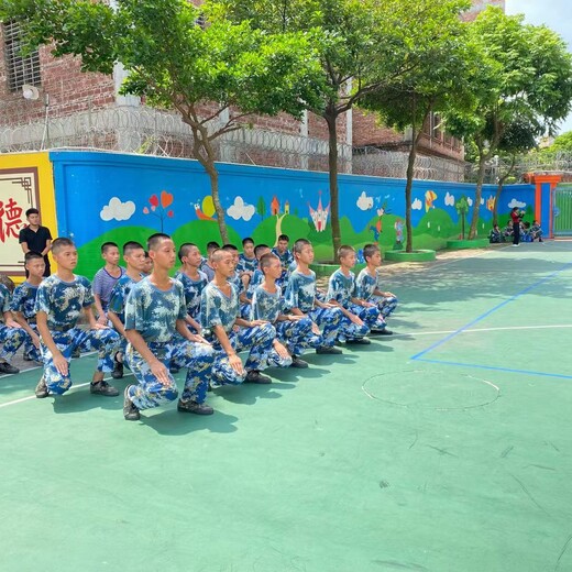 广东问题少年封闭式管理茂名春雨学校