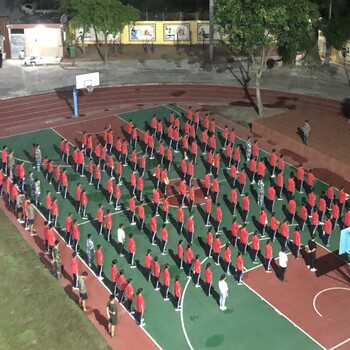 广东早恋小孩学校茂名春雨寄宿常年不放假学校