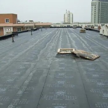 滨海新区屋面防水施工---铺油毡