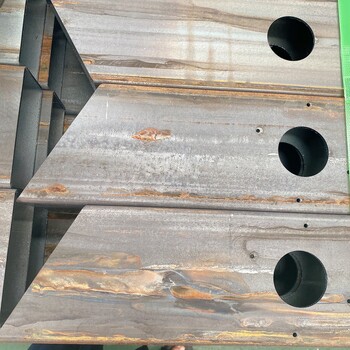 供应深圳不锈钢管激光切割120120MM碳钢激光切割开孔