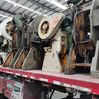 广州二手发电机组回收广州收购旧柴油发电机广州旧汽油发电机回收图片1