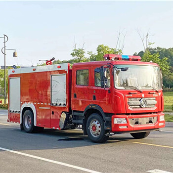 國六東風D9六噸水罐消防車、泡沫消防車！