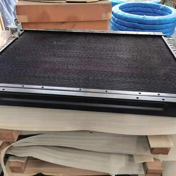 南陽挖機(jī)425-03-32211水箱小松WA600-3散熱器挖機(jī)水箱