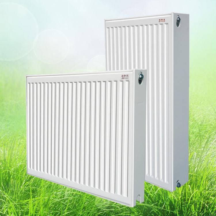 GB33-900/700钢制板式散热器