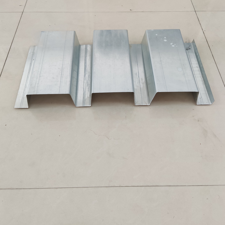 彩钢雨棚板YX108-250-750大跨度耐腐蚀