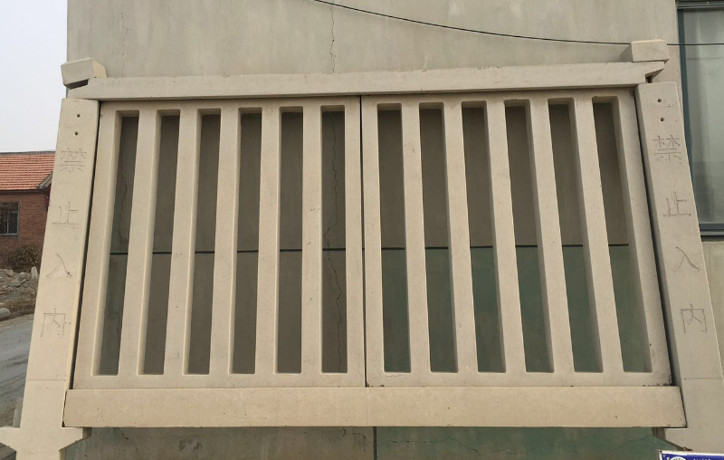 天津蓟县铁路防护网水泥立柱、水泥电缆槽厂家