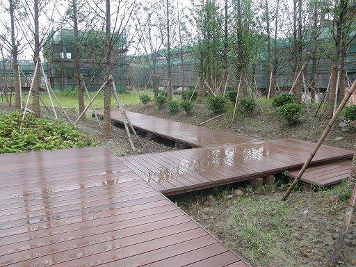 衢州木塑花园地板供应商