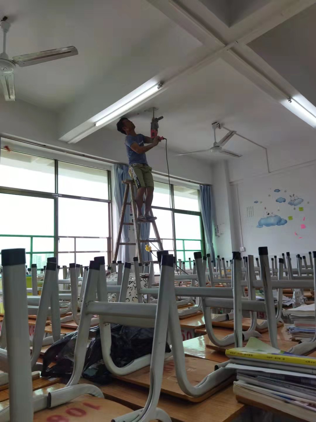 惠州市惠东铁涌室内套房油漆翻新公司，质量可靠！