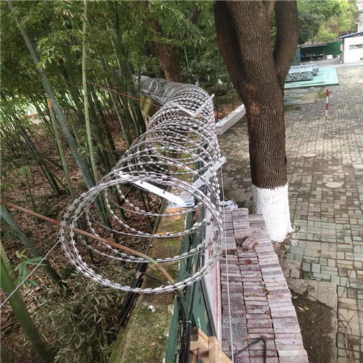 兰州刺绳隔离网-防攀爬网围栏