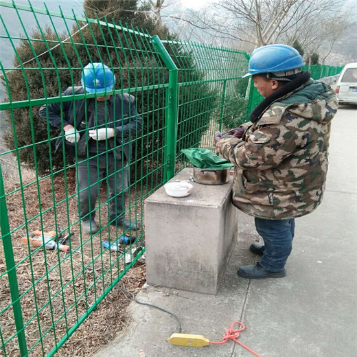 上海宝山水库围栏网-光伏电厂隔离网