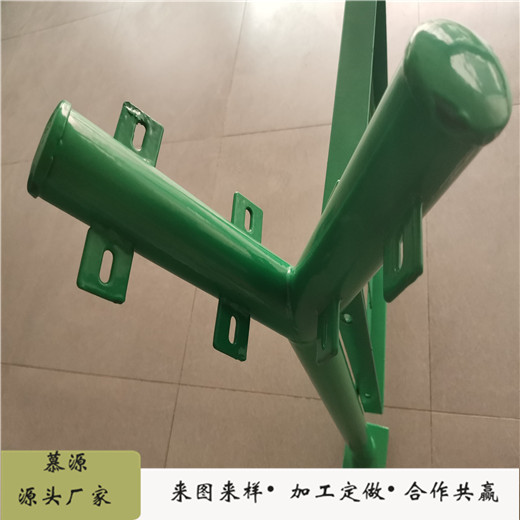 河北鋁包鋼機(jī)場(chǎng)圍界網(wǎng)滾刀刺網(wǎng)