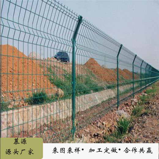 北京機場(chǎng)圍界Y型立柱護欄