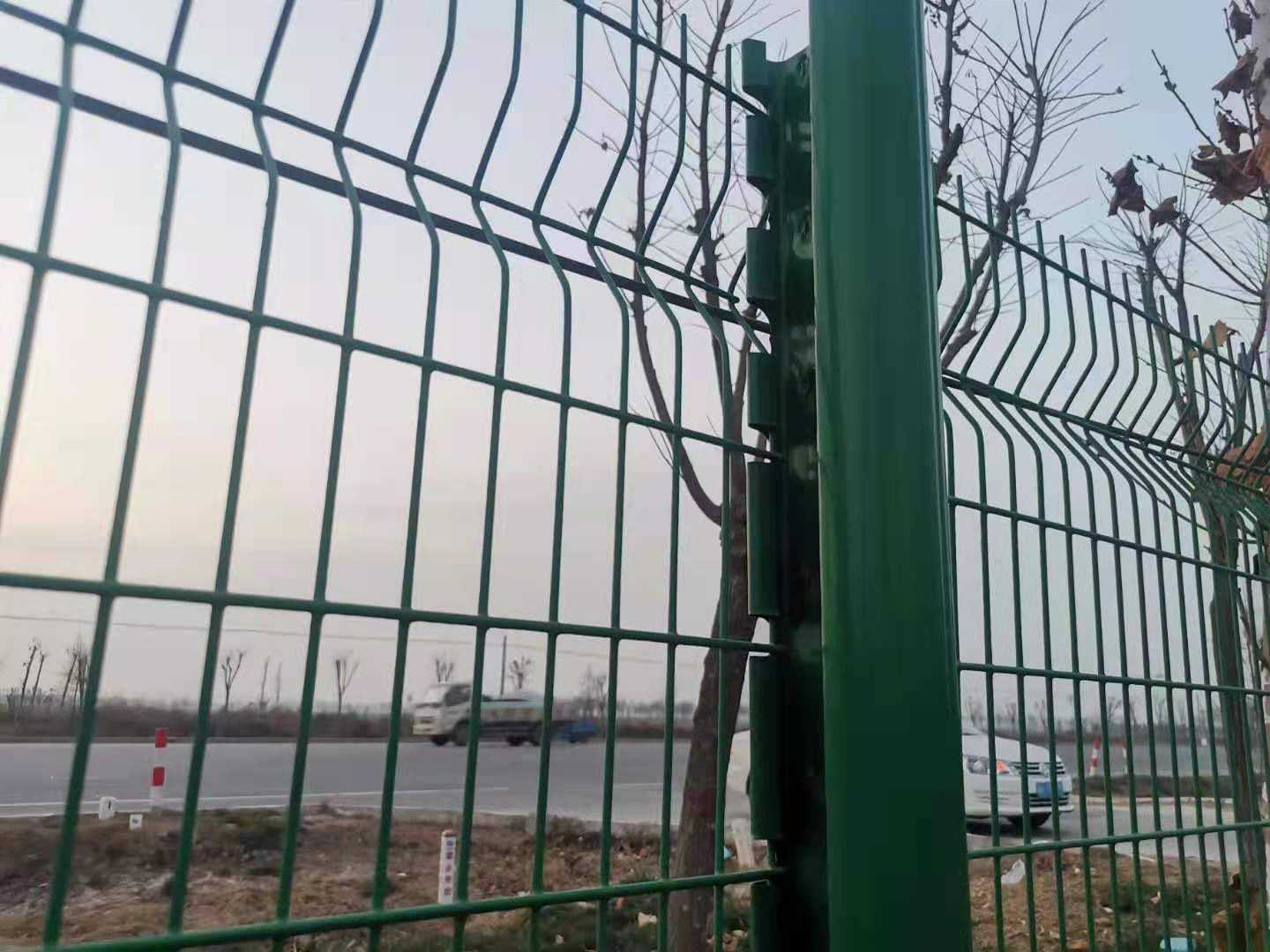 北京垃圾填埋场围网-垃圾场铁丝网
