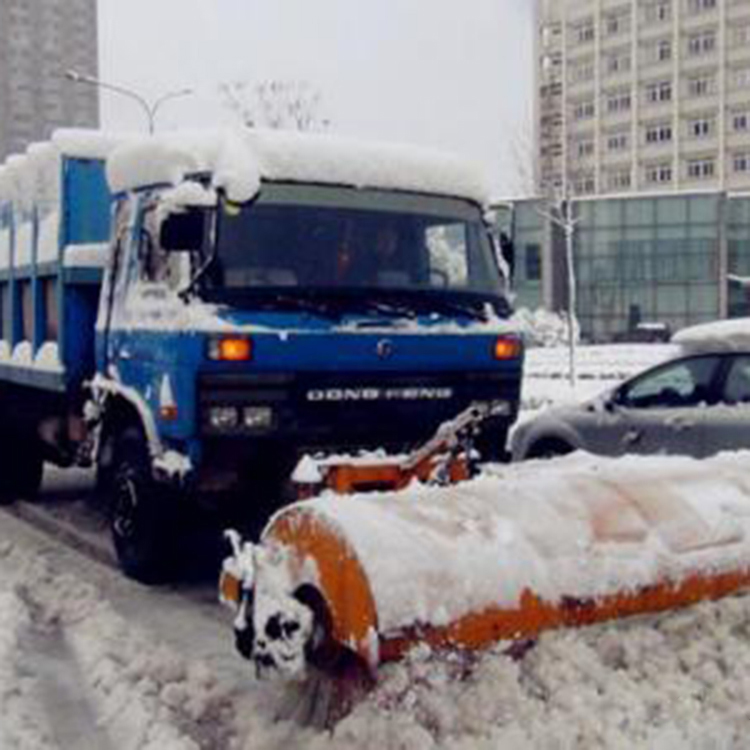 新疆吐鲁番铲雪除雪设备多功能除雪设备