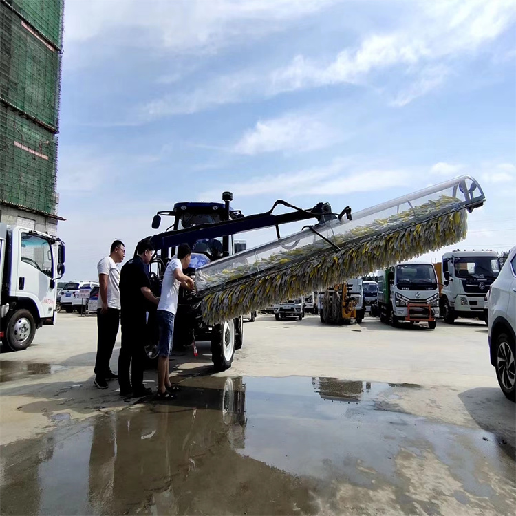 廣東護(hù)欄自動清洗機(jī)護(hù)欄自動清洗機(jī)價(jià)格