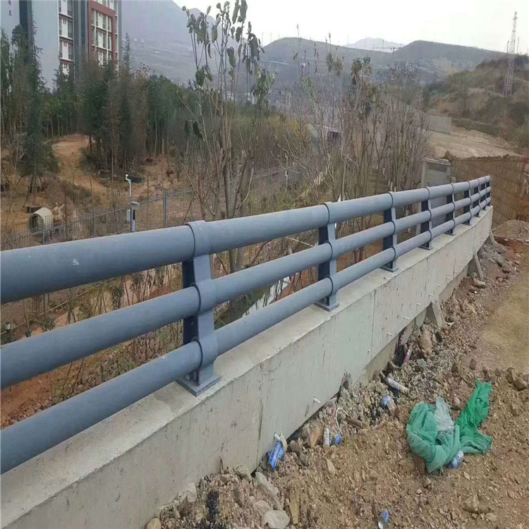 怒江不锈钢桥梁河边护栏多少钱