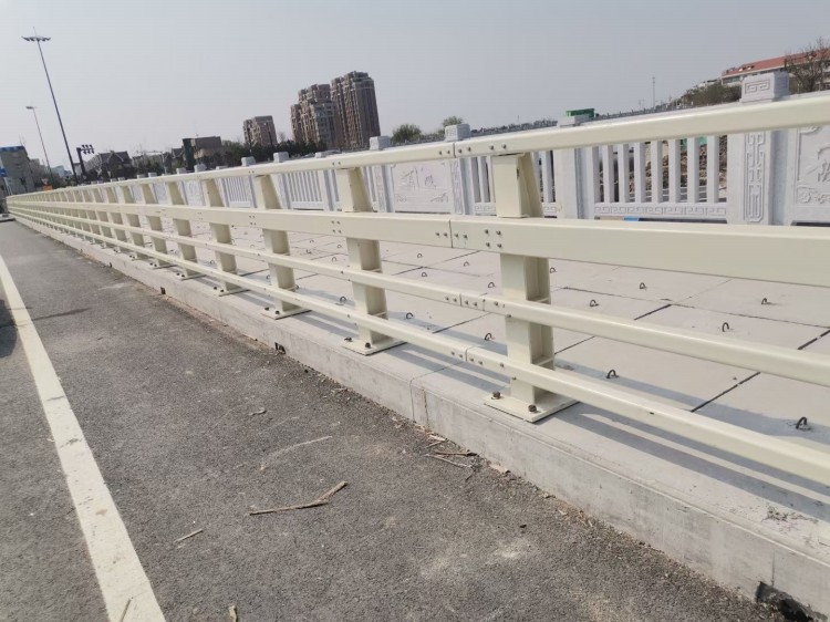梅州复合管桥梁护栏价格多少